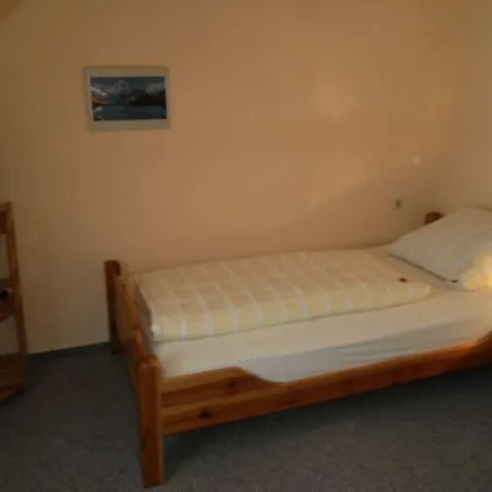 Zum Neubau Hotel 2*