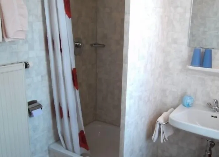 Zum Neubau ホテル Kißlegg